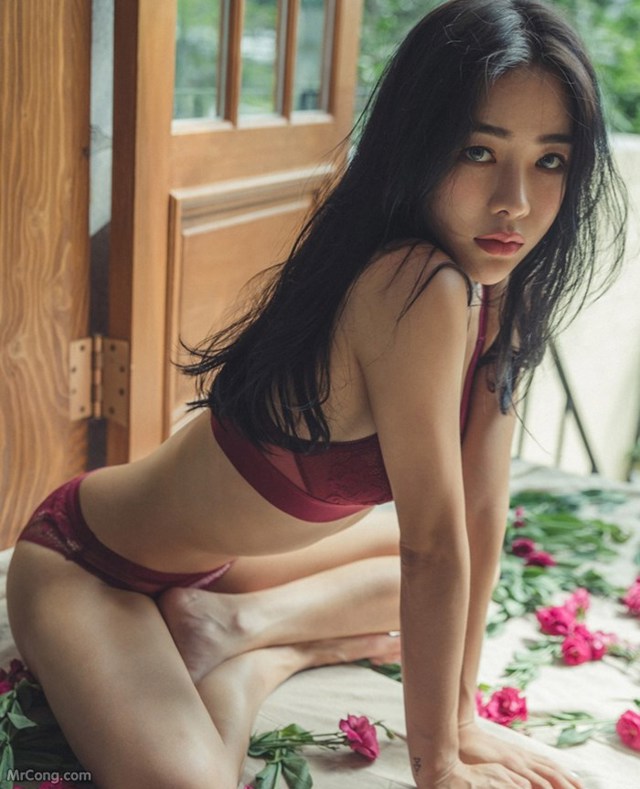 Beautiful An Seo Rin shows off hot curves with lingerie collection (129 pictures) No.3f0a4c
